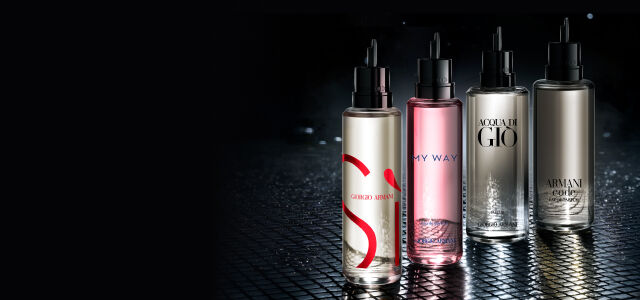 Eine Nachfullflasche fur das Giorgio Armani My Way Parfum. Der Schatten erinnert an die Originalflasche.