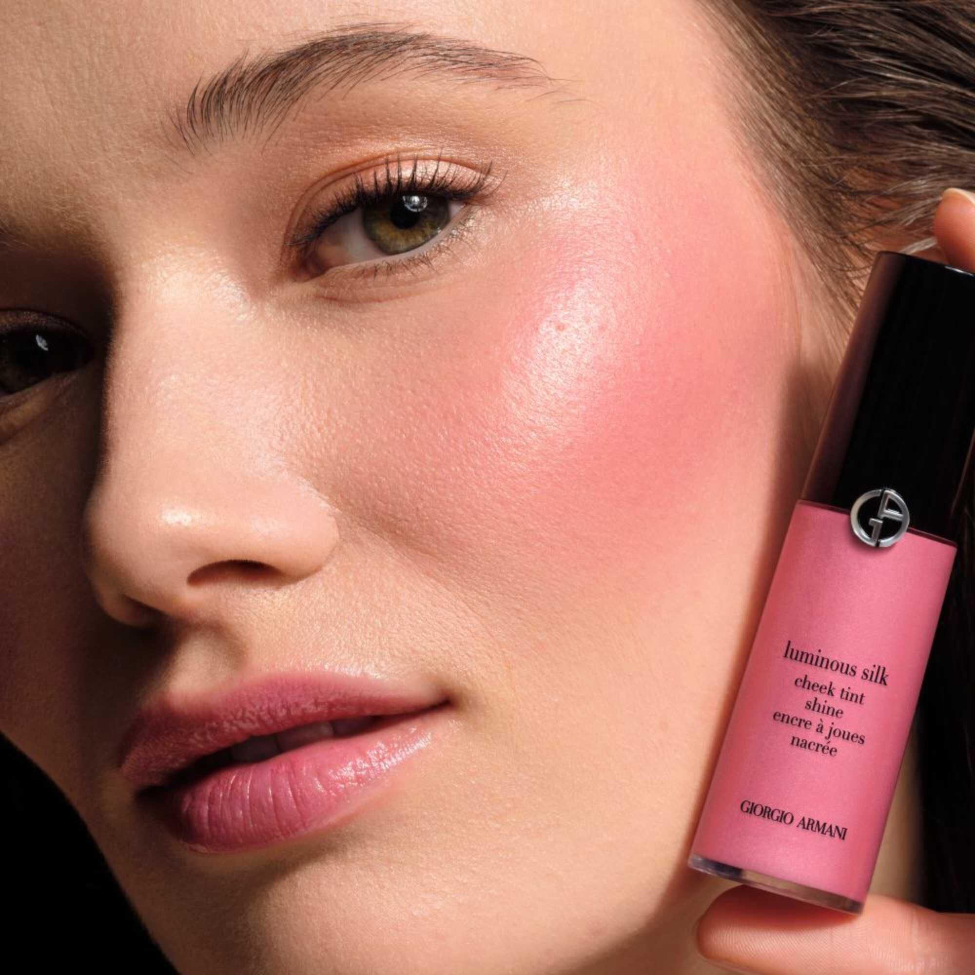 LUMINOUS SILK CHEEK TINT SHINE