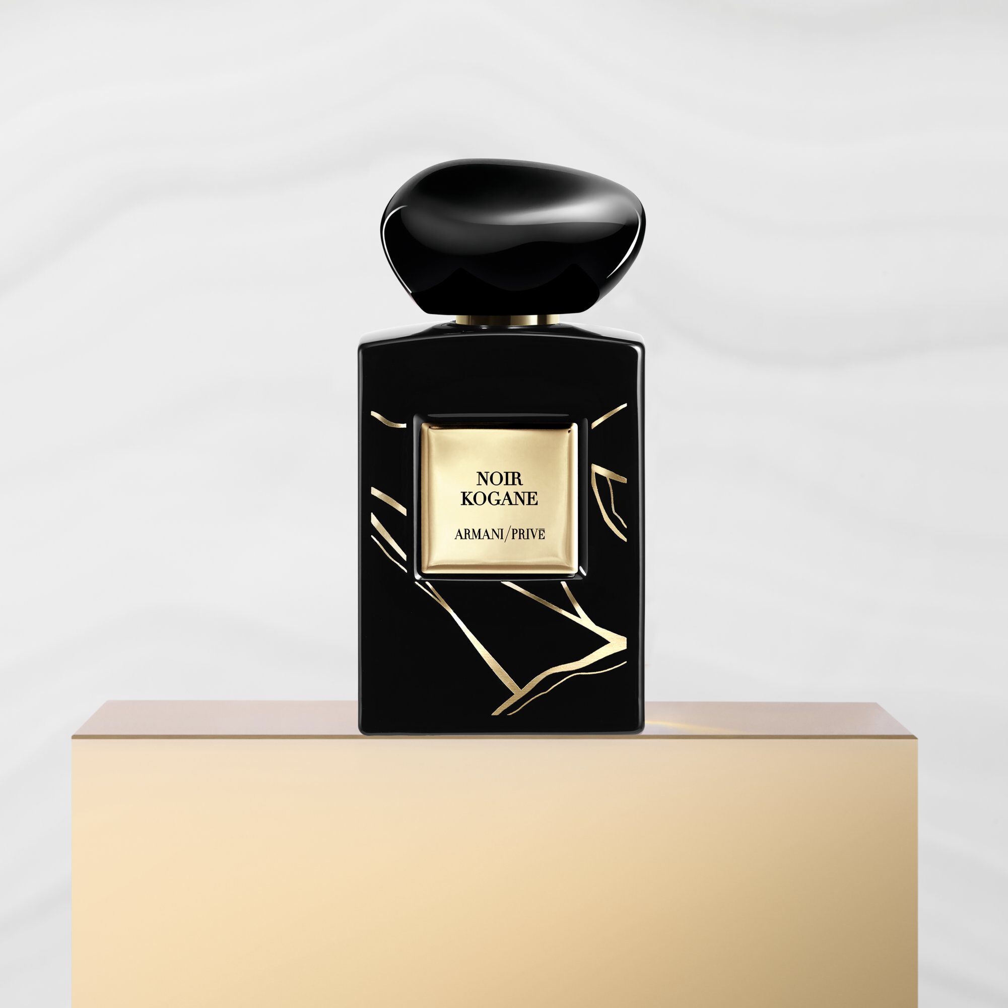 ARMANI/PRIVE NOIR KOGANE